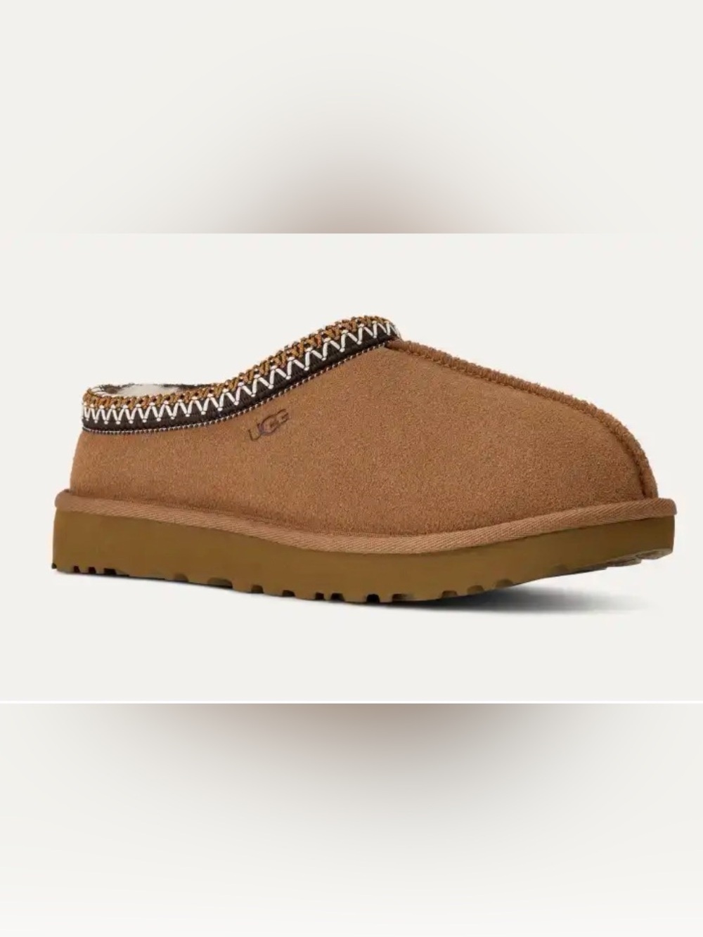 UGG Women’s Tasman in Chestnut size 5